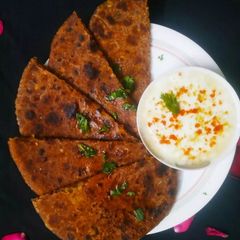 A picture of Sprouted Finger Millet Stuff Paratha.