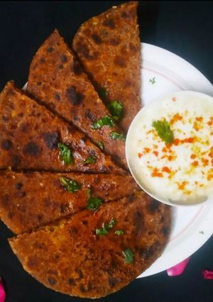 A picture of Sprouted Finger Millet Stuff Paratha.