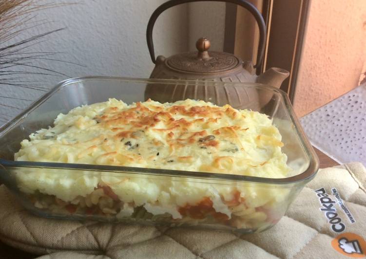 Pastel de patata y pasta al huevo