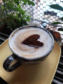 हॉट कॅपीचीनो कॉफी (Hot Cappichino Coffee Recipe In Marathi) रेसिपी चे मुख्य फोटो 