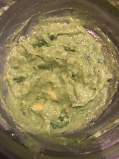 Una foto de Guacamole rápido y light