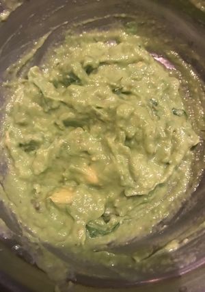 Una foto de Guacamole rápido y light