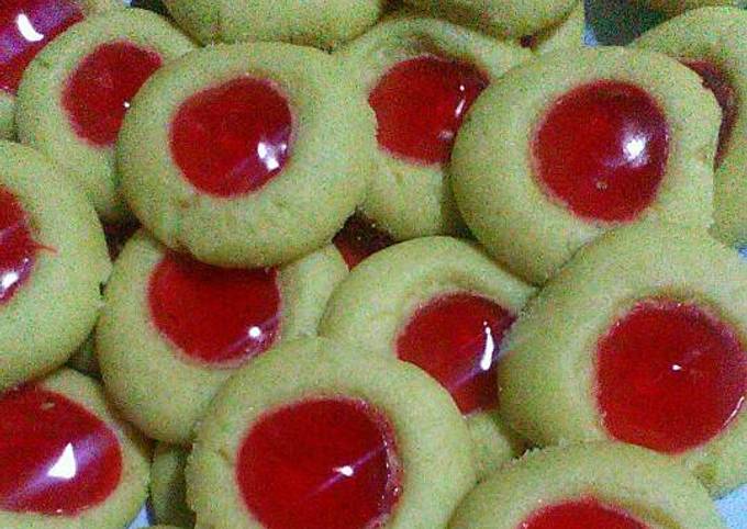 Resep Kue Lebaran Semprit Selai Strawberry Radea