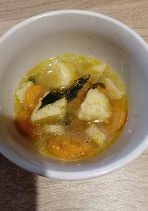 Grízgaluskaleves recept fotója