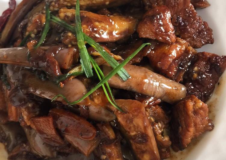 Easiest Way to Prepare Any-night-of-the-week Stir pork belly with Steam eggplant