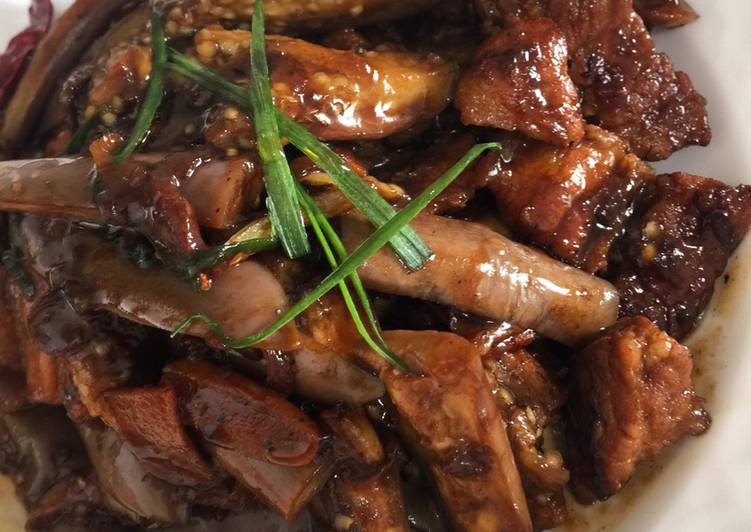 Recipe of Favorite Stir pork belly with Steam eggplant