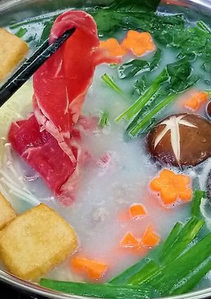 A picture of Beauty Pot Collagen Shabu-Shabu.