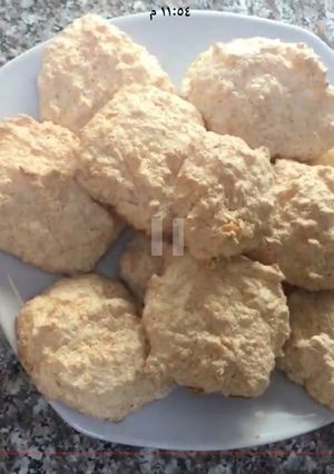 صورة لوصفة كوكيز جوز الهند ب ٣ مكونات