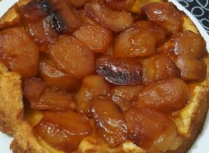 Una foto de Tarta tatin o invertida de manzanas