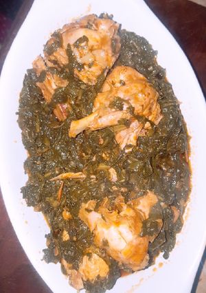 A picture of Palak Chicken.