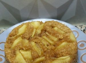 Una foto de Torta de manzana y nueces en micro!!!