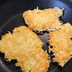 Potato Rösti with saffron A picture of Potato Rösti with saffron.