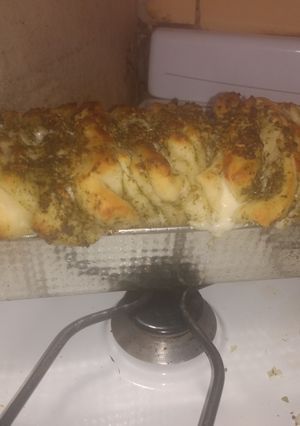 Una foto de Pan saborizado de provenzal
