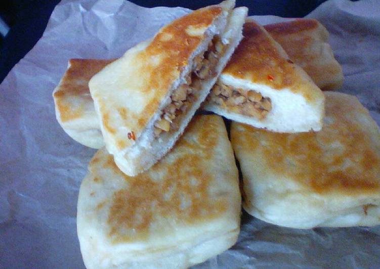 Langkah Mudah untuk Menyiapkan Roti Bakar Isi Tumis Tempe Saus Tiram yang Enak Banget