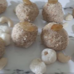 A picture of Makhana Dry fruits  Laddu.