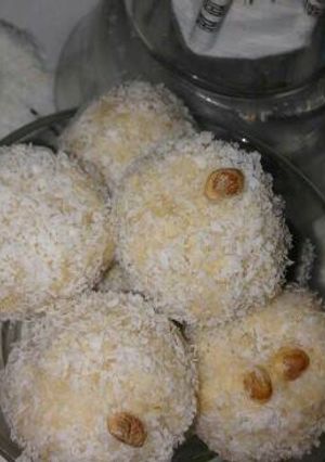 A picture of Petha roll.
