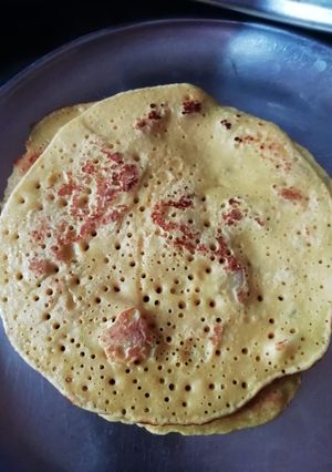 A picture of Besan chiila.