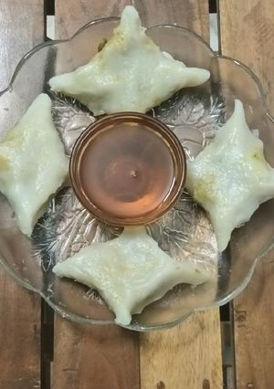 সবজি পিঠে (sabji pithe recipe in bengali) রেসিপির প্রধান ছবি