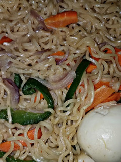 Vegetable noodles ainihin hoton girkin