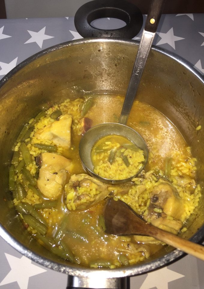 Una foto de Arroz con pollo