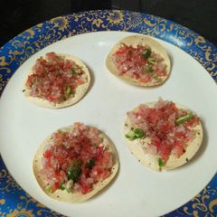 A picture of Masala papad.