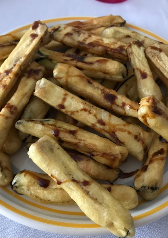 Una foto de Berenjenas en tempura