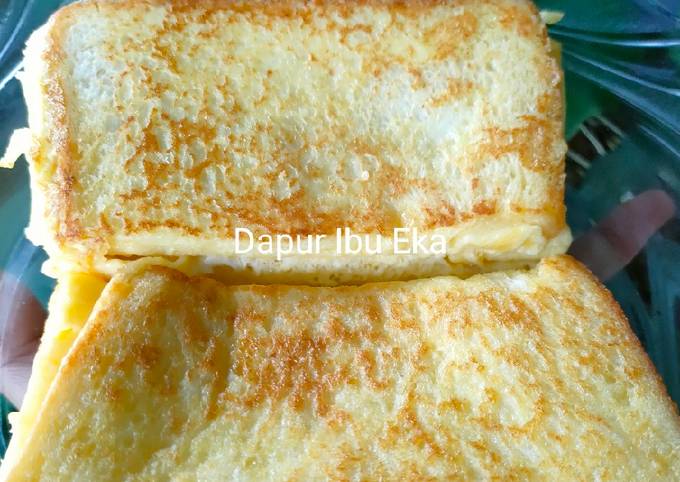 Resep One Pan Egg Toast Anti Gagal