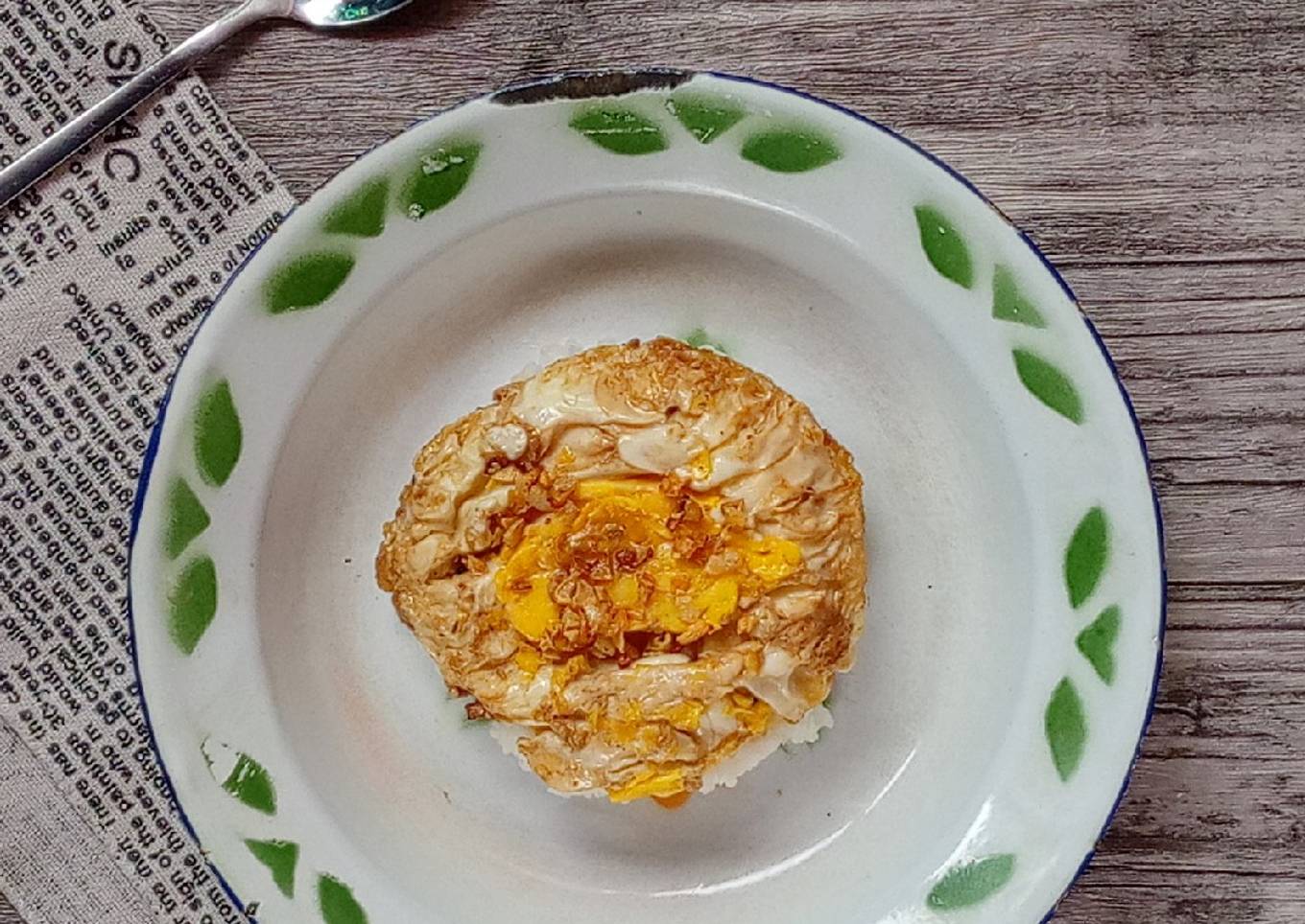 Telur Ceplok Bawang Putih