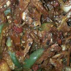 รูปของ Sambel terong ijo bunder plus teri