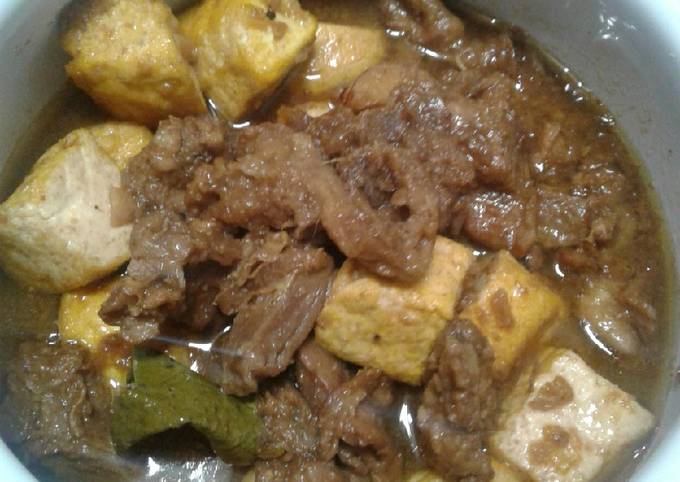 Semur tahu with daging kambing