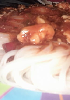 Una foto de Fideos de arroz en olla a presión eléctrica