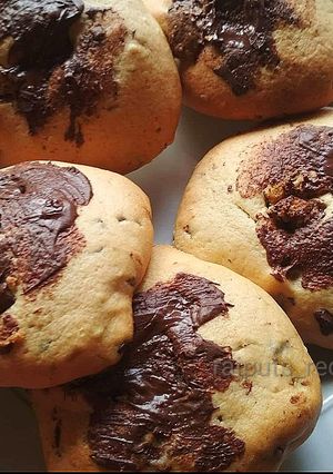 A picture of Chocolate cookies.