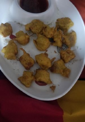 પનીર પકોડા (Paneer Pakoda Recipe in gujarati) રેસીપી મુખ્ય ફોટો