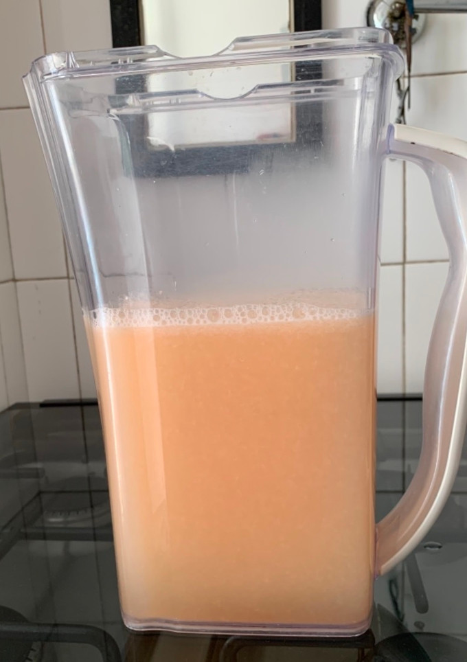 Una foto de Jugo de Pomelo y romero