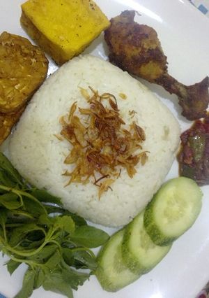 Foto resep Nasi Liwet Magicom