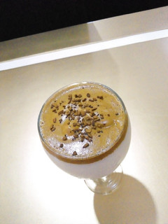 A picture of Dalgona coffee.