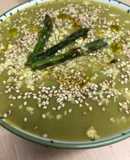 220. Crema de espárragos trigueros con huevos de codorniz (entrante sopa)