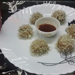 A picture of Chicken Flower Dumpling.