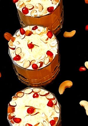 चावल की खीर (chawal ki kheer recipe in Hindi) रेसिपी मुख्य फोटो