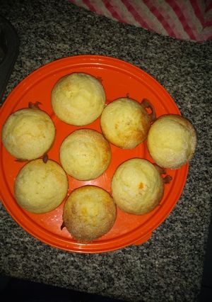 Una foto de Magdalenas-muffins o cupcakes de limón y naranja