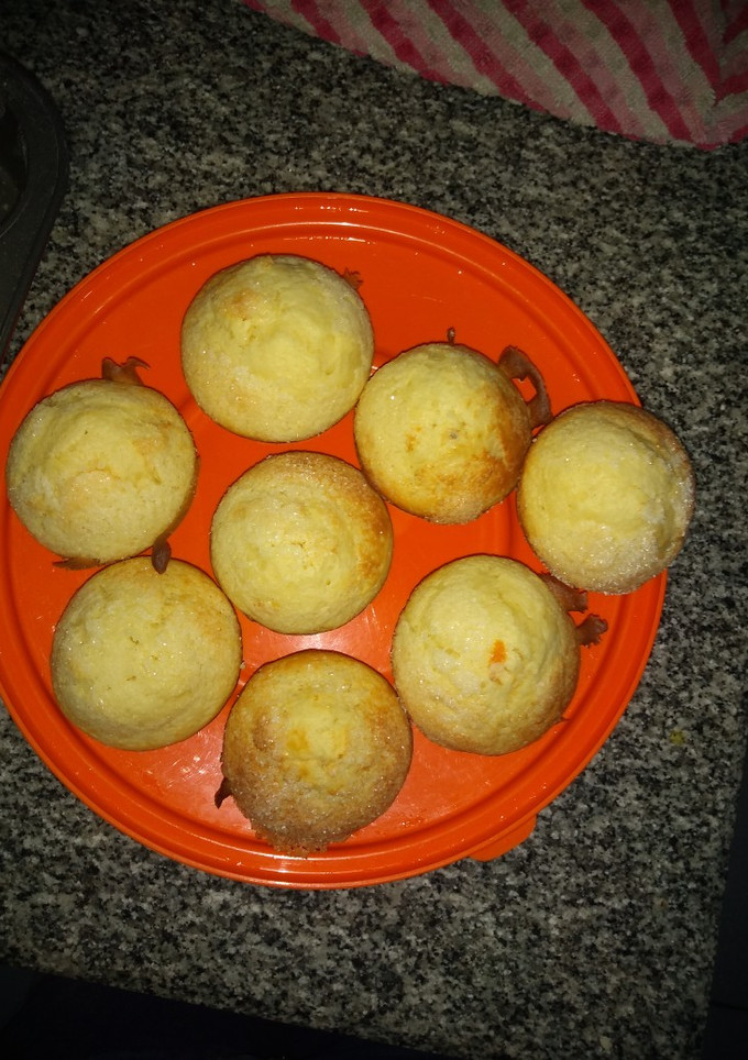 Una foto de Magdalenas-muffins o cupcakes de limón y naranja