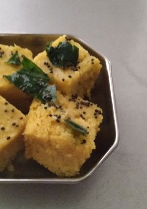 A picture of Dhokla.