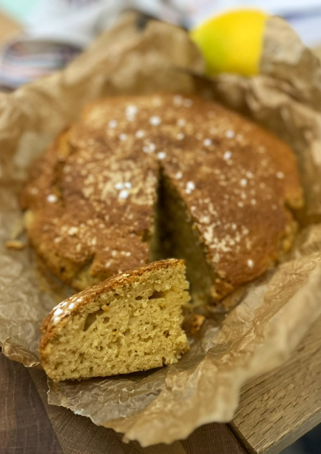 Una foto de Bizcocho de limón en Airfryer esponjoso y fácil de Carmen y Mateo