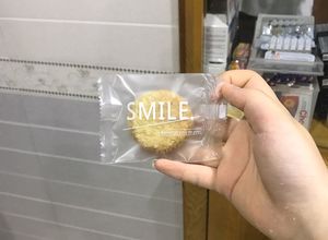 Hình của món Cookie matcha/bánh quy trà xanh bằng nồi chiên không dầu.
