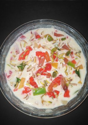 A picture of Rabri fruit trifle.