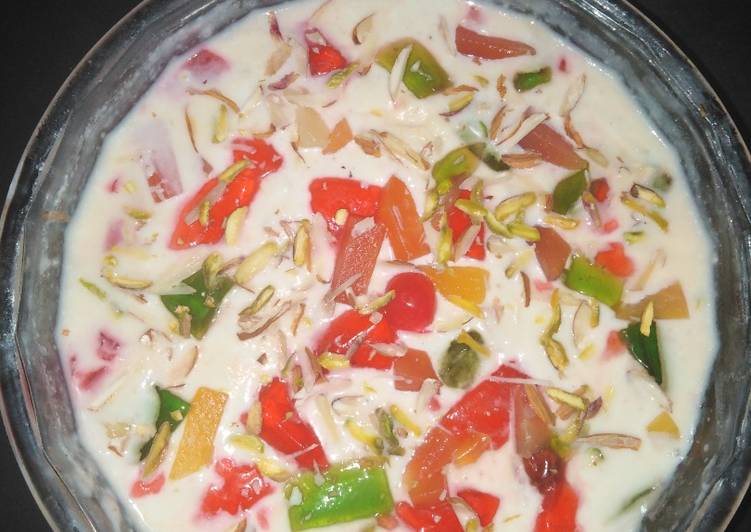 Recipe of Speedy Rabri fruit trifle