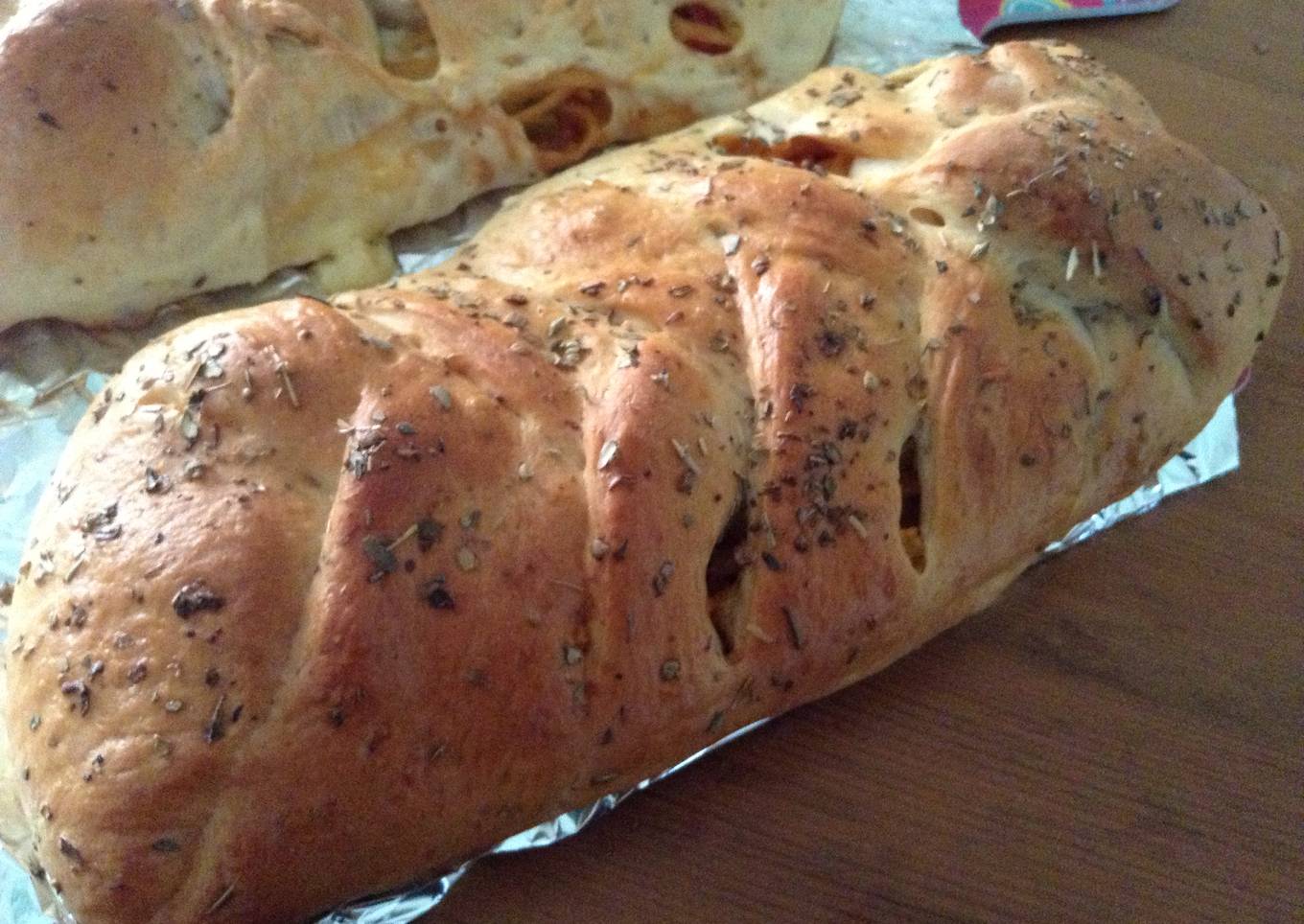 Braided spaghetti bread