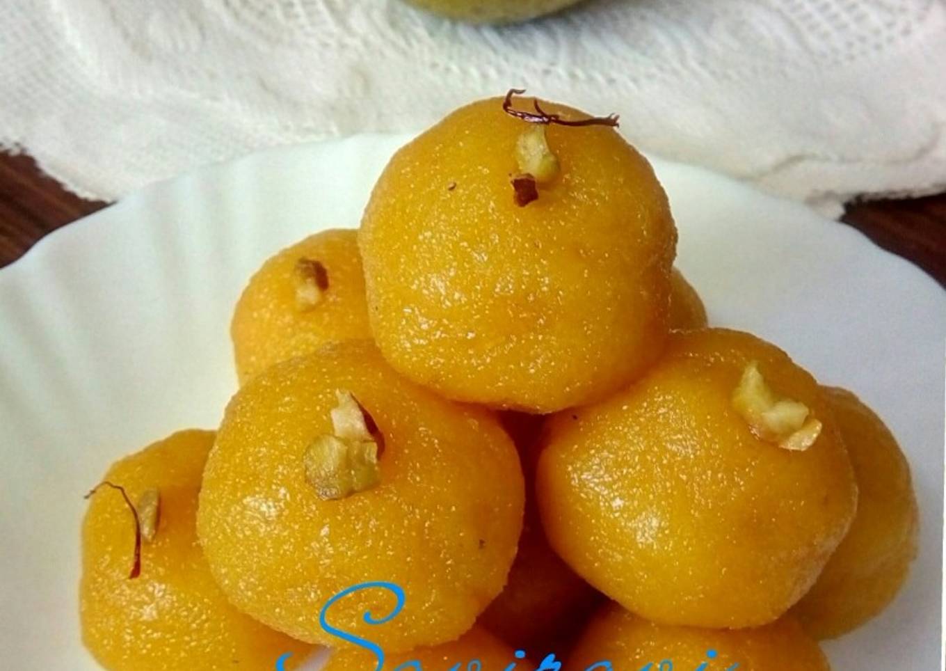 Mango Ladoos
