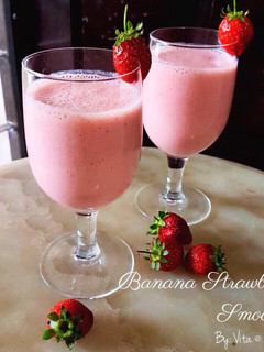 Foto resep Banana Strawberry Smoothie