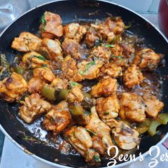 A picture of Tawa Capsicum Chicken.